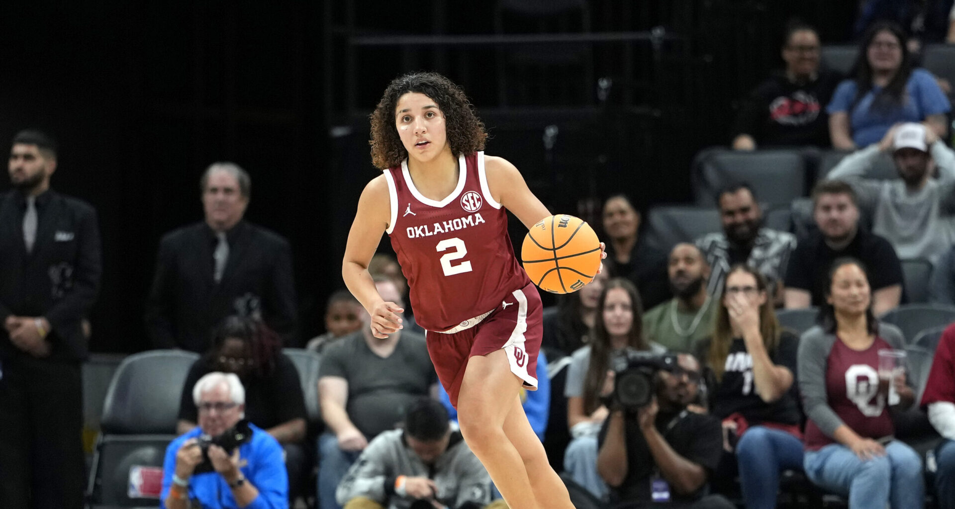 Iowa Goes 2-0, Dawn Staley’s Adjustment, and Who Is Aaliyah Chavez, Really?