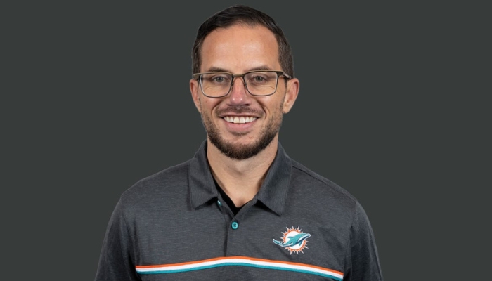 Miami Dolphins fire head coach McDaniel as NFL teams prep for post-season