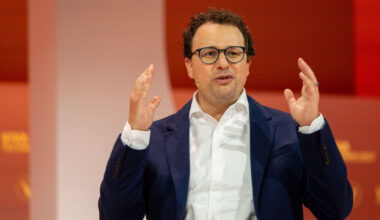 Anthropic’s CEO stuns Davos with Nvidia criticism