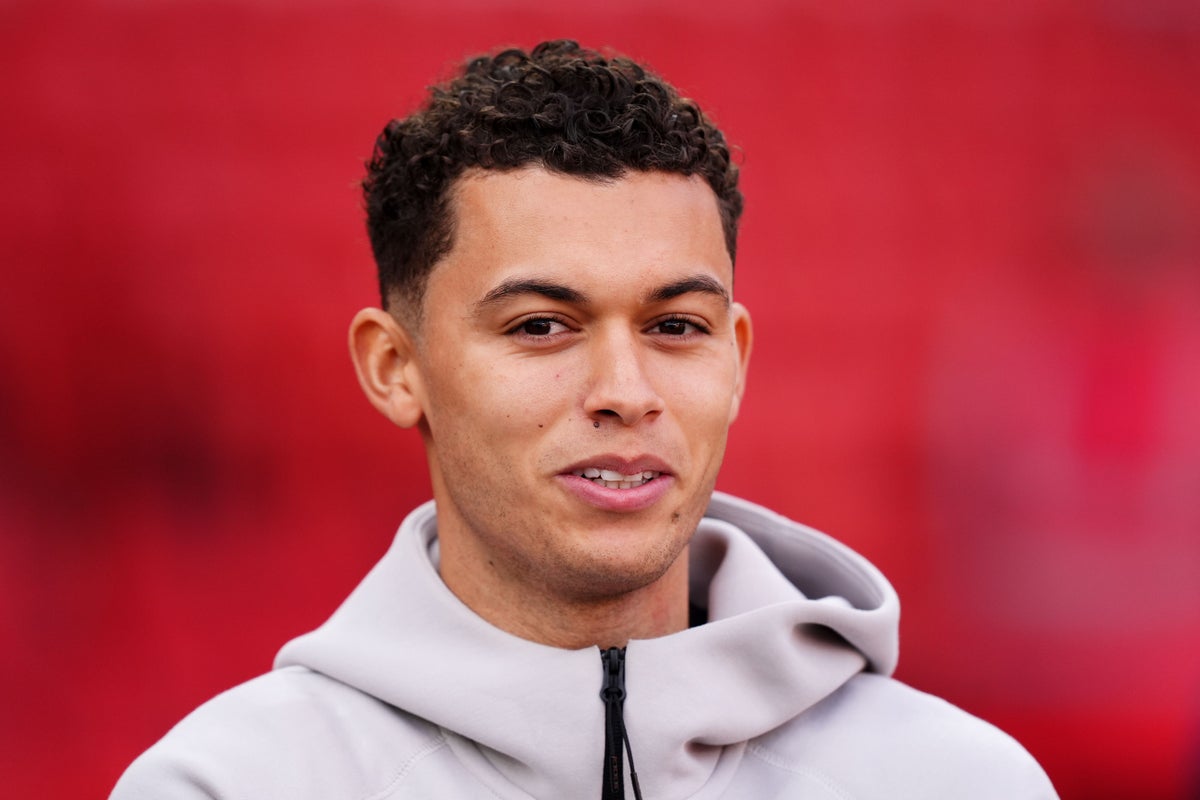 Transfer news live: Palace sign Johnson, Rosenior responds to Chelsea links, Man City close on Semenyo