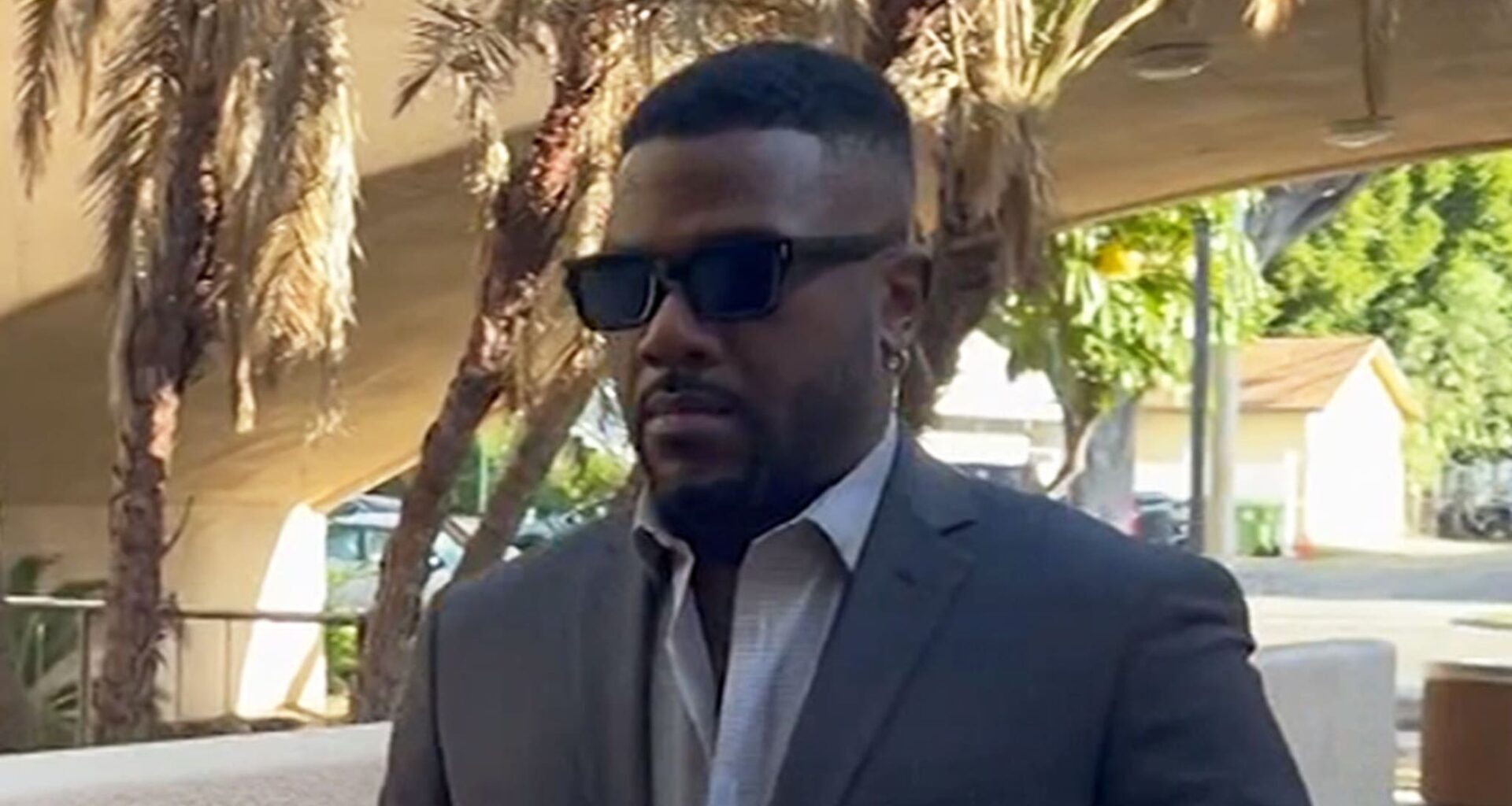 Ray J Turns Up To Court Looking Suave Despite Having 'Months To Live'