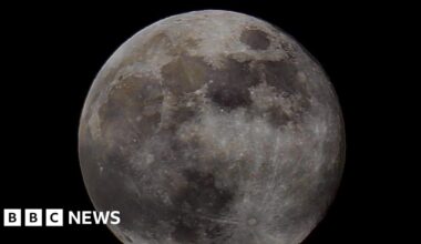 Wolf supermoon snapped over Scotland
