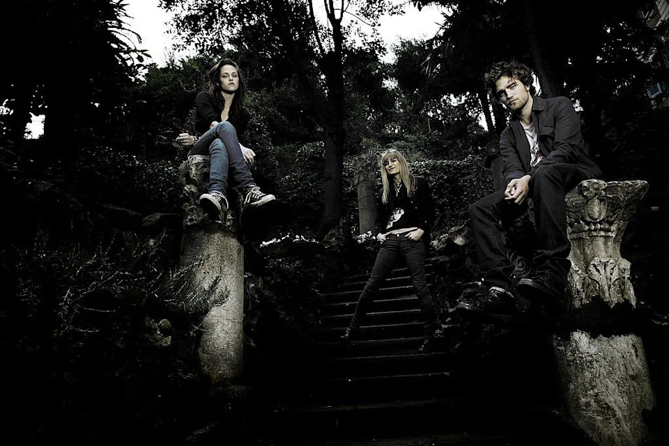 Stewart and Trump have a long history of drama, dating back over a decade when the actress was dating her "Twilight" co-star Robert Pattinson. <span class="image-credit">(Franco S. Origlia/Getty Images))</span>