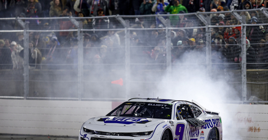 Chase Elliott looks to defend Clash win in 2026, give Hendrick Motorsports ninth in NASCAR exhibition event