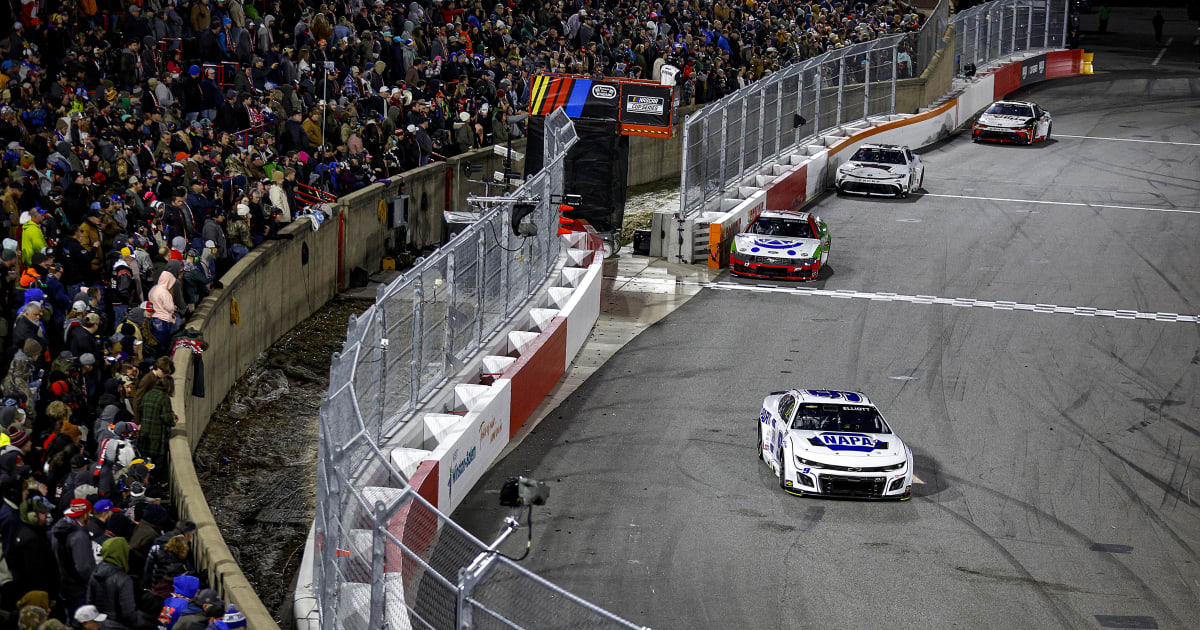 How does the NASCAR Clash work? Race format and schedule for 2026 Cup Series exhibition opener at Bowman Gray Stadium