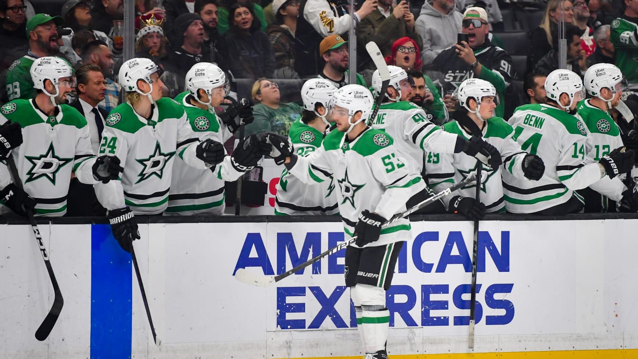 Johnston breaks the ice | NHL.com