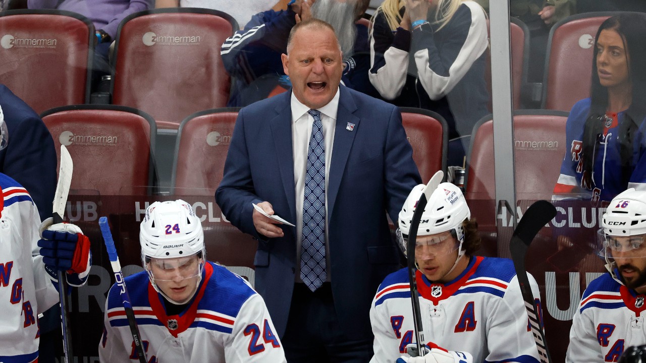 Coach Gerard Gallant leaves KHL's Shanghai Dragons for health-related reasons