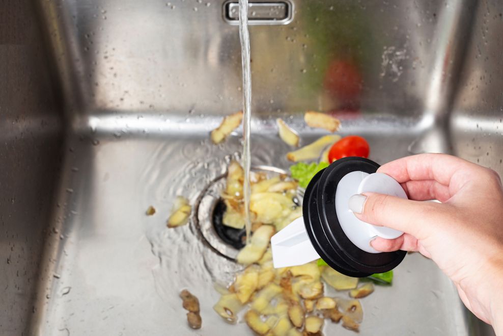 garburator sink garbage disposal