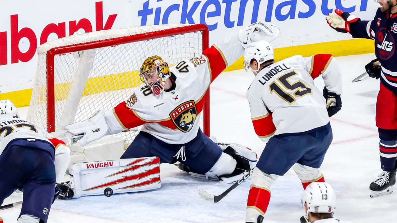 Tarasov helps Panthers edge Jets in shootout