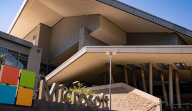 Microsoft is closing its employee library and cutting back on subscriptions