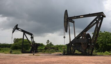 Trump says Venezuela will turn over 30 million to 50 million barrels of oil to US