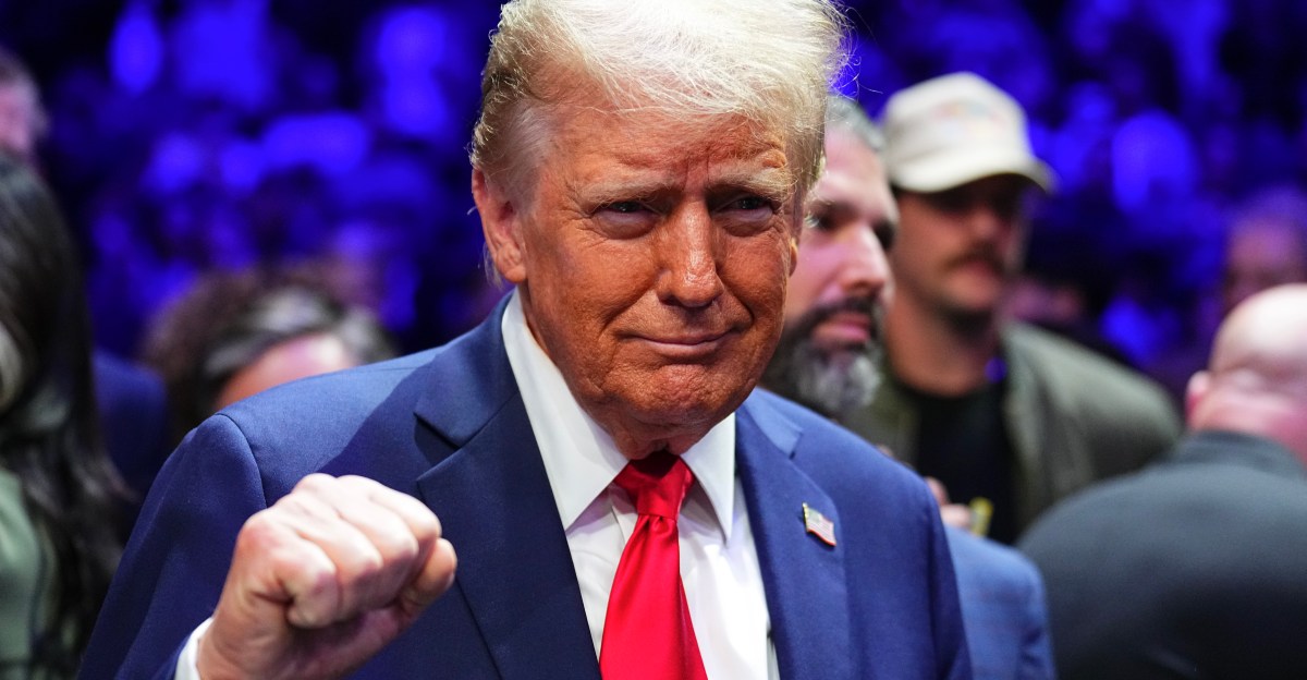 UFC 324’s Derrick Lewis shares story of screening President Trump’s phone call