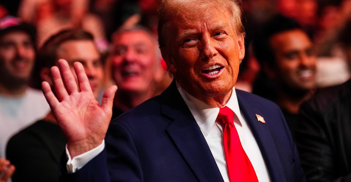 President Trump reveals plan to build 100,000-seat stadium for UFC White House event