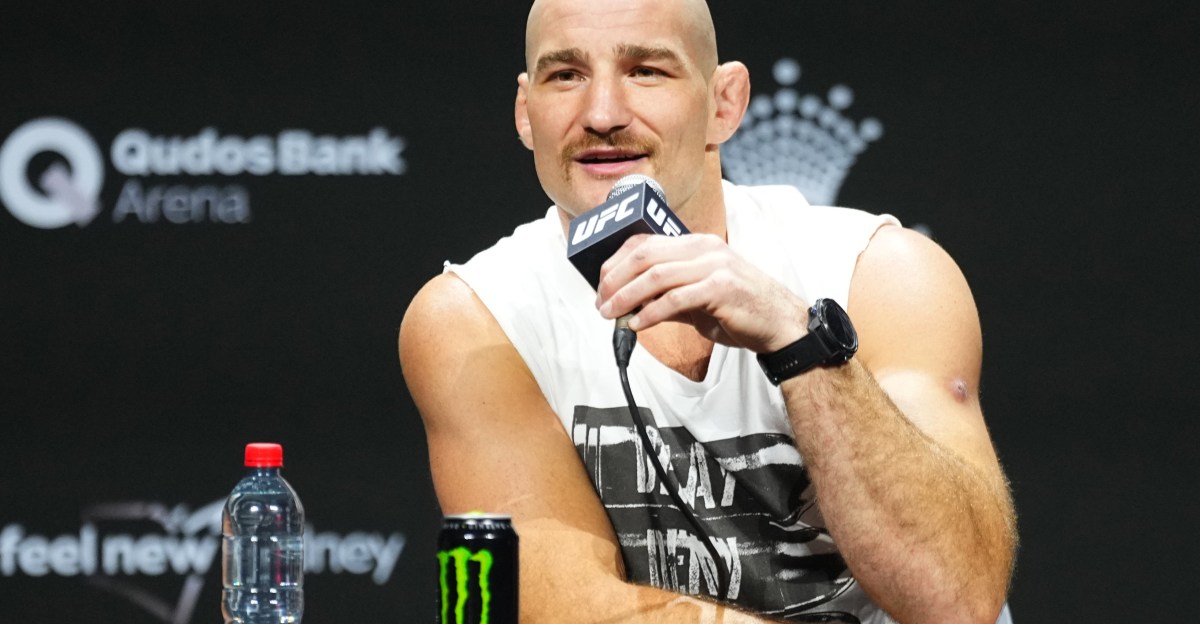 UFC ‘pimps’ pressured injured Sean Strickland to rematch Dricus du Plessis