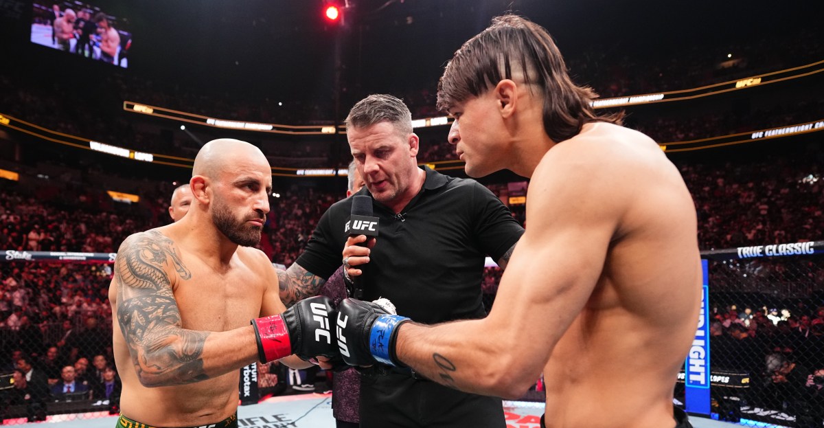 Paths to Victory: How can Diego Lopes beat Alexander Volkanovski at UFC 325?