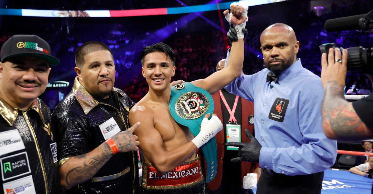 Emiliano Vargas vs Agustin Quintana joins Navarrete vs Nunez undercard