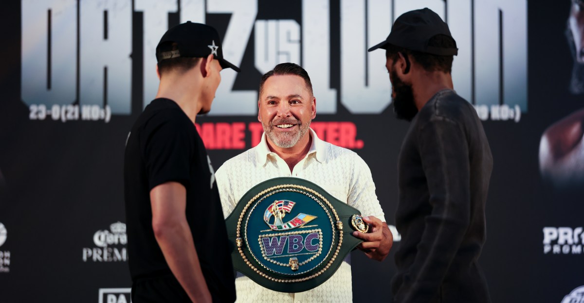 Vergil Ortiz sues Golden Boy Promotions