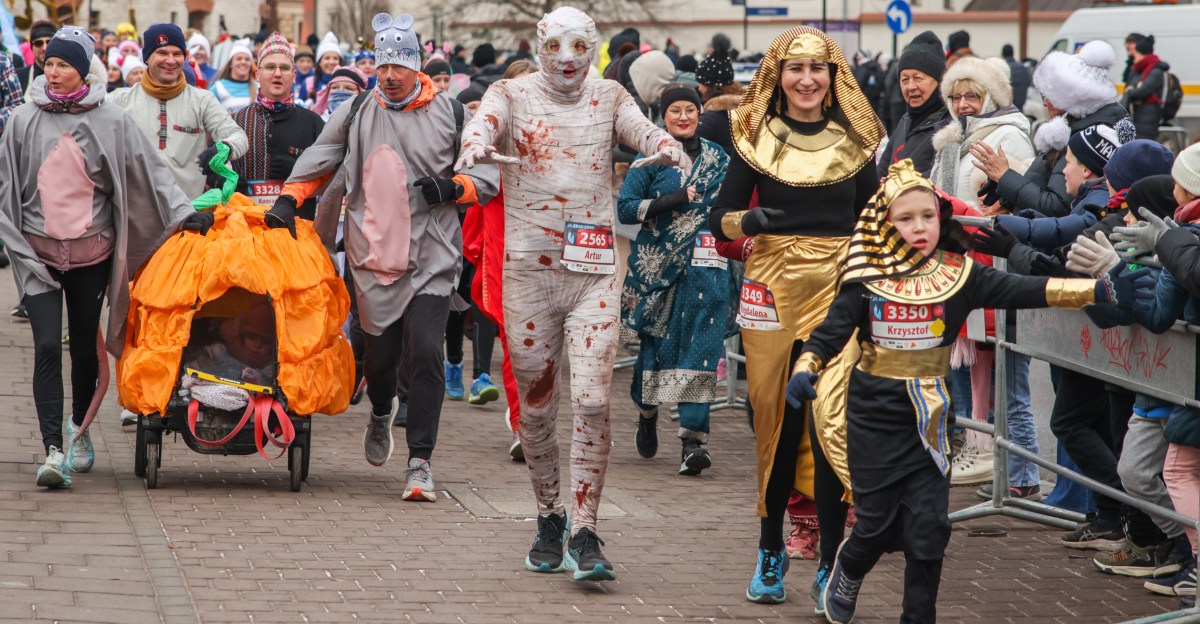 Happy New Year 2026 from MMAmania.com!