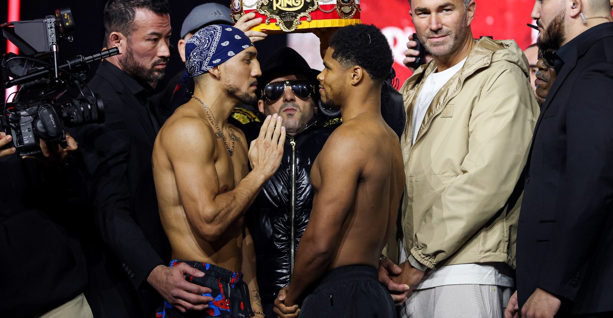 Teofimo vs. Shakur Results: Live updates of the undercard and main event