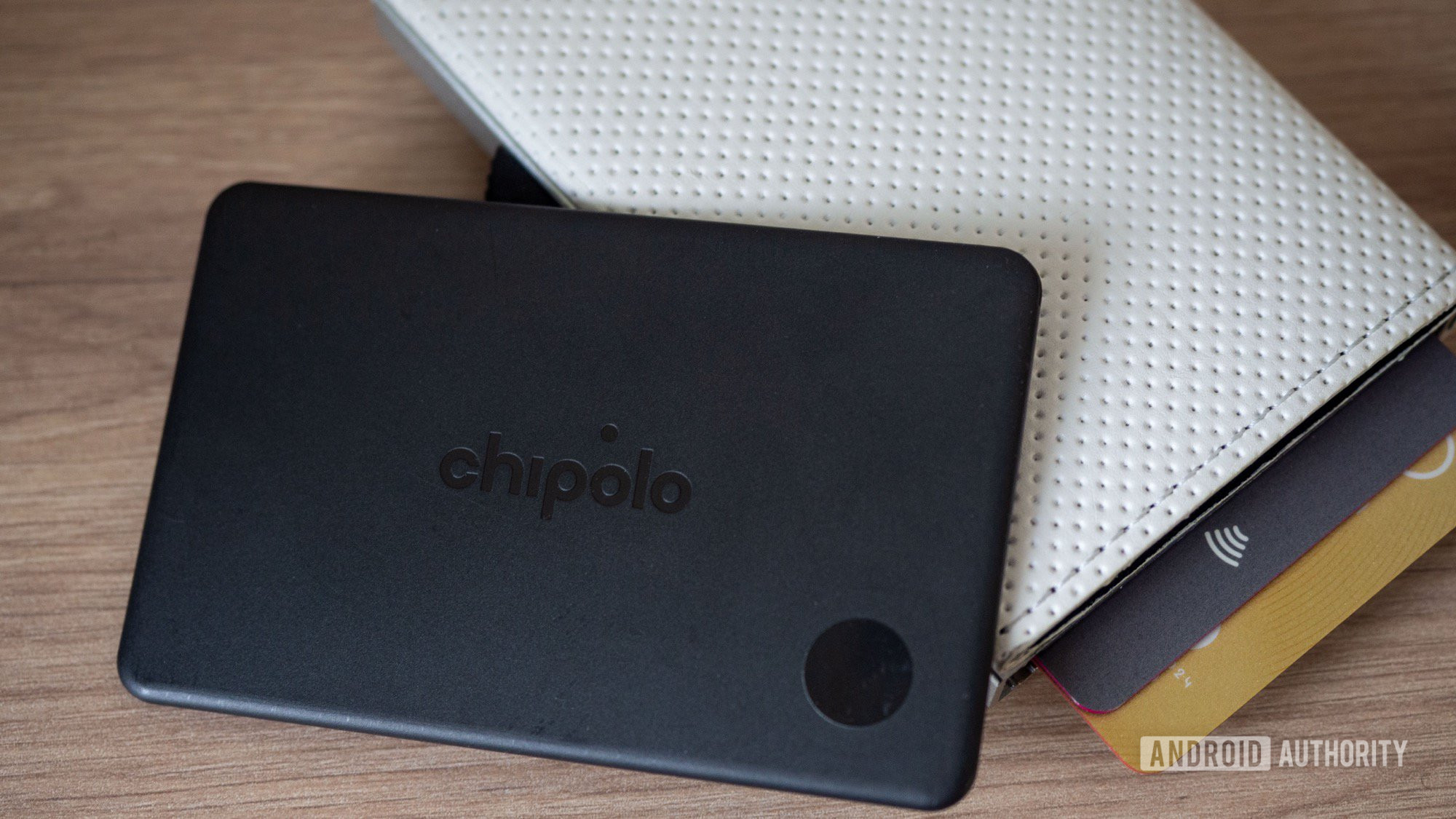 google find hub bluetooth trackers chipolo card