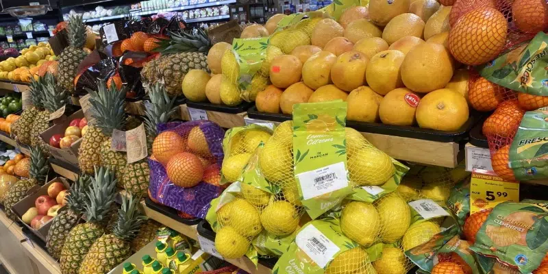 Eating Well Doesn't Mean Deprivation says Local Health Coach