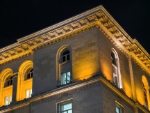 Low light, telephoto cameras: vivo X300 Pro (3.5x) - 85mm, f/2.7, ISO 6278, 1/14s (4080x3072px) - Honor Magic8 Pro vs. Oppo Find X9 Pro vs. vivo X300 Pro