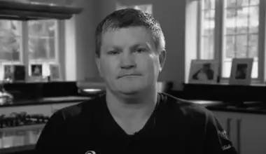 Boxing’s Long, Heavy Goodbye to 2025