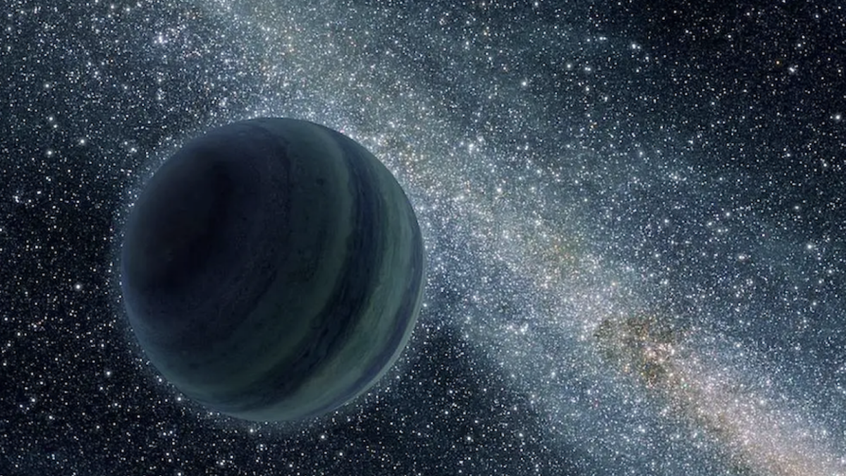 A planet as hefty as Saturn wanders the galaxy in exile