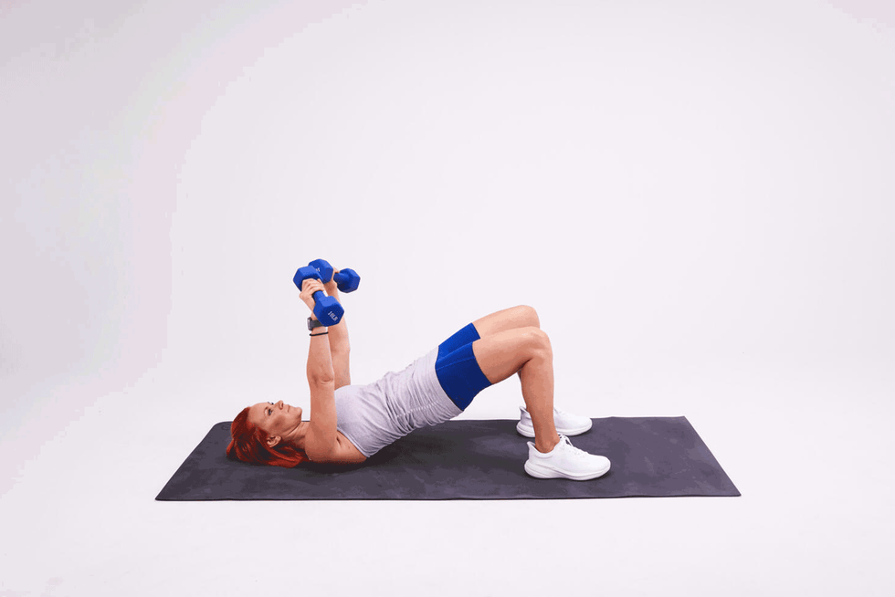 mallory creveling performing a series of underrated exercise moves mallory creveling performing a series of underrated exercise moves