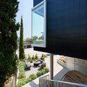 Courtesy of Warren Techentin Architecture Ivan Hill ADU Residence / Warren Techentin Architecture - Exterior Photography, Balcony