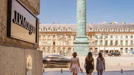 70pc of UHNW families struggling to discuss finances: report