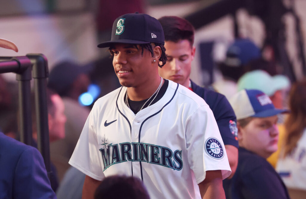 Mariners Reluctant To Deal From Major League Roster
