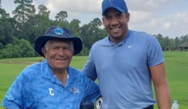 Betancourt with Vegas (Instagram: jhonattanvegas)