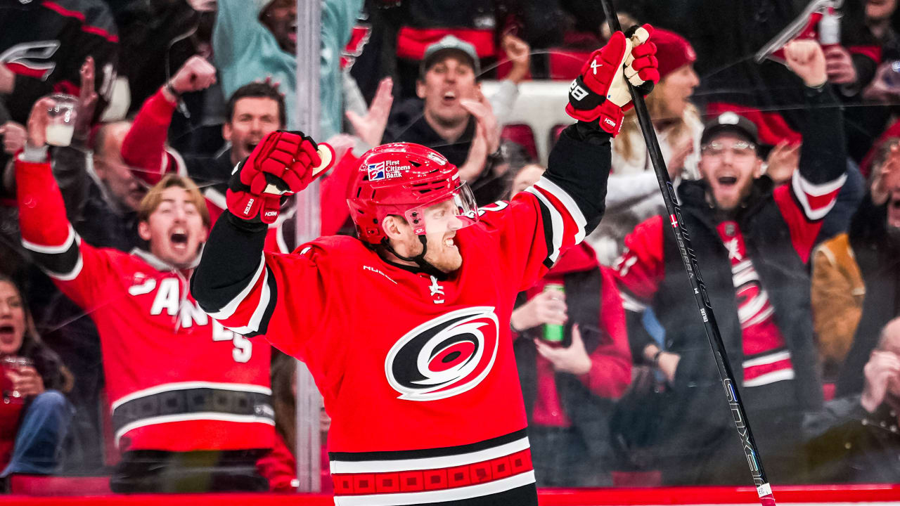 Ehlers has hat trick, Hurricanes score 9 in win against Panthers