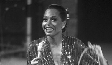 5 Flop Songs From The '70s We Can't Help But Love