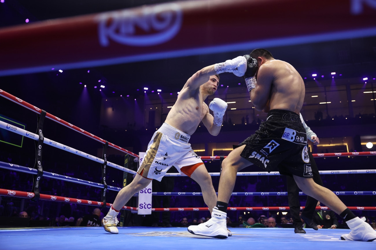 Image: Israil Madrimov Takes Confidence Bout Following Layoff