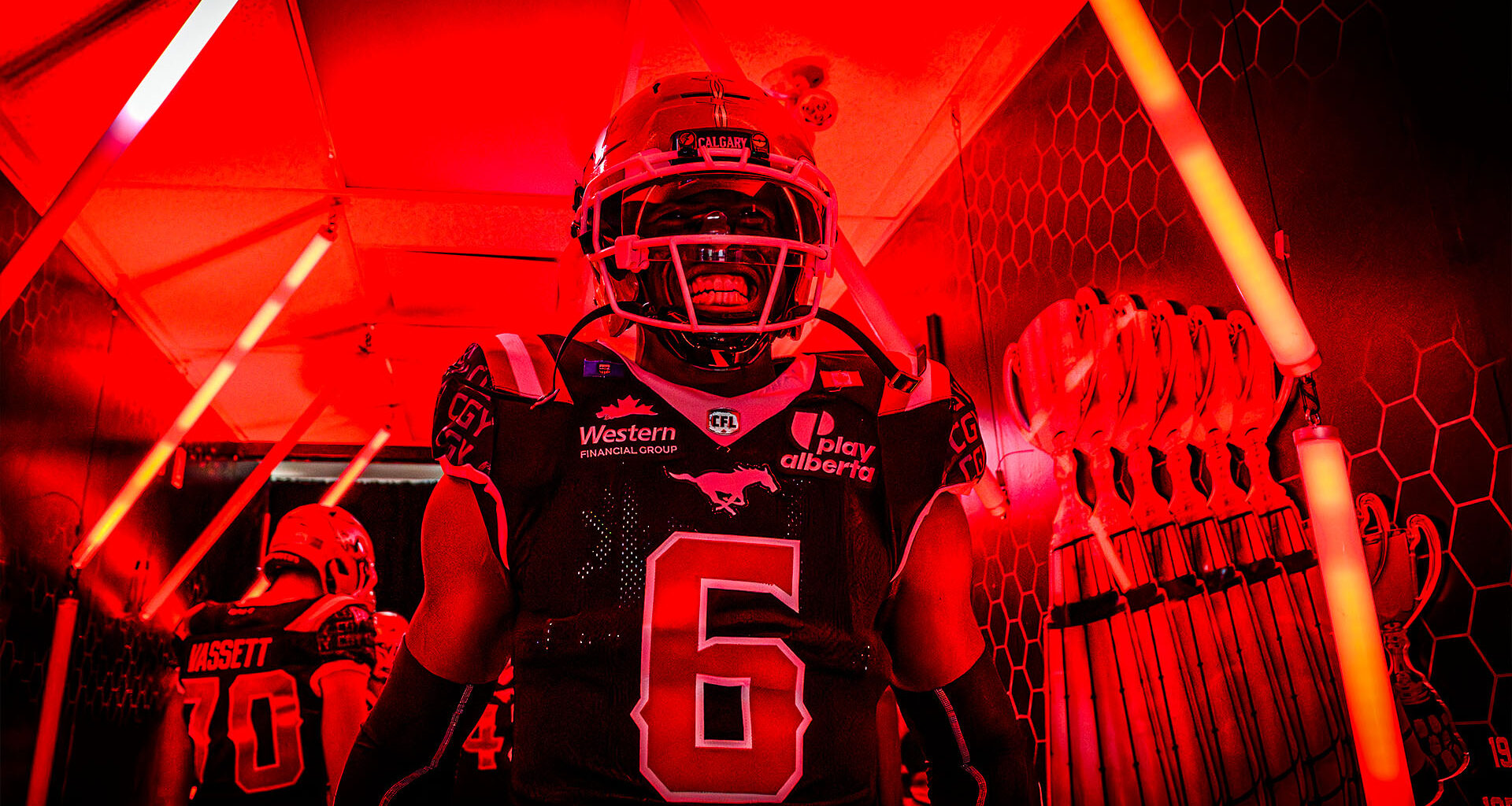 Moncrief Back For Stamps Encore