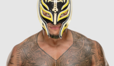 Report on Rey Mysterio's condition following injury scare at WWE RAW