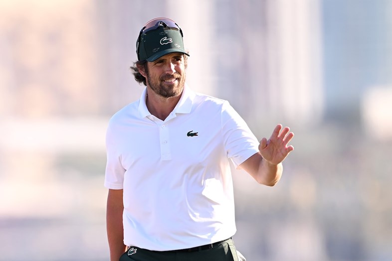 Nacho Elvira held off the likes of Rory McIlroy and Shane Lowry to take home the winner’s share of the Dubai Invitational prize money.