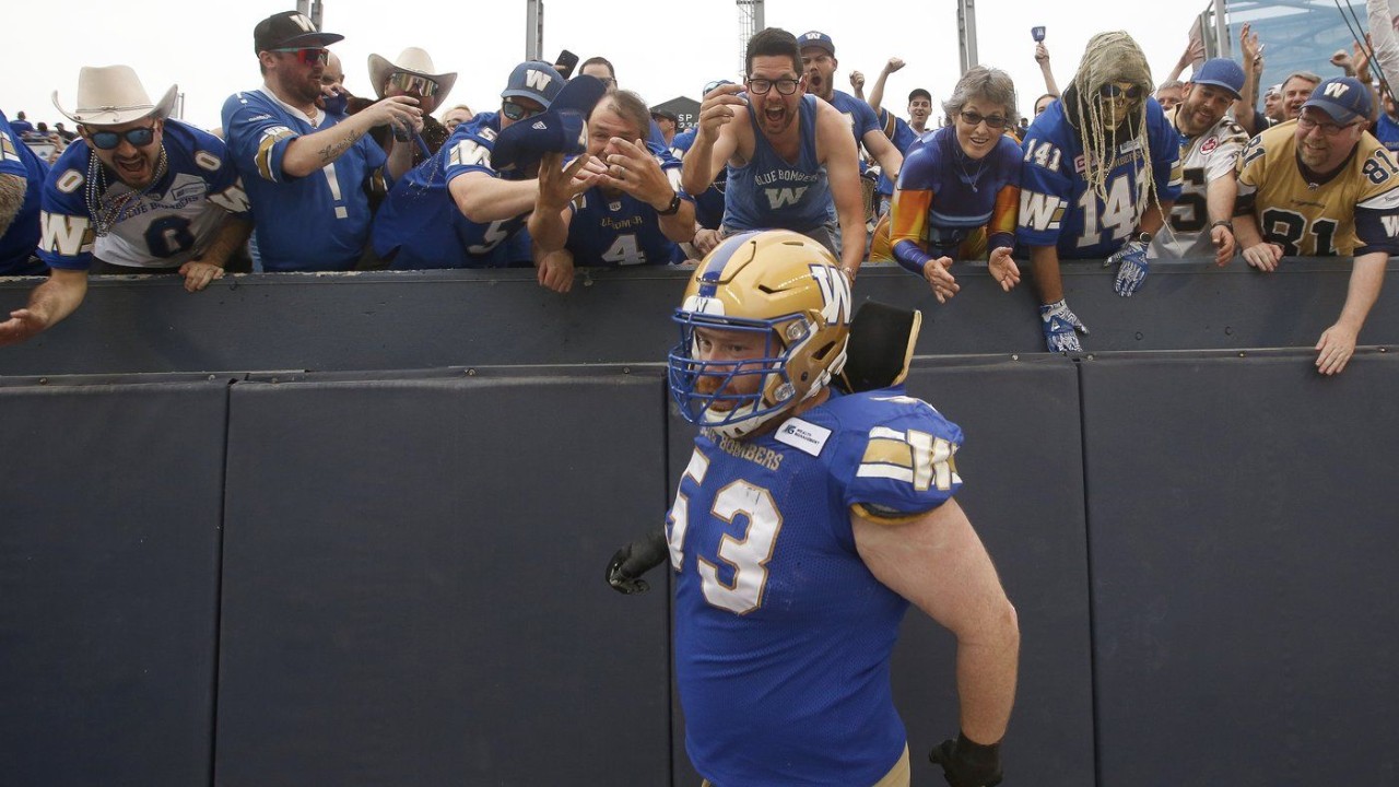 Blue Bombers re-sign guard Pat Neufeld, defensive back Michael Griffin II