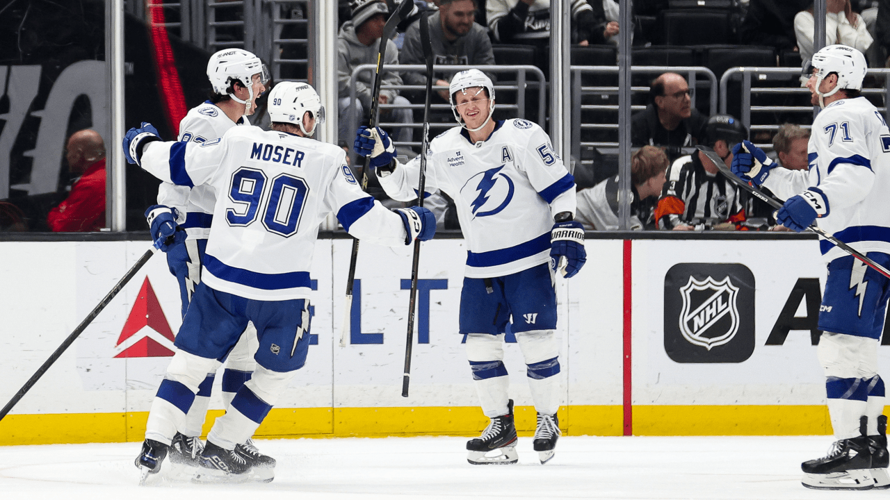 Lightning get past Kings in 3rd to win 6th in row