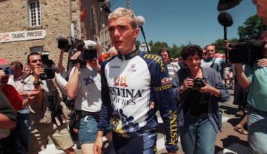 FRANCE - JULY 18: TOUR DE FRANCE 1998; Ausschluss des FESTINA TEAMS wegen DOPING Verdachts; Richard VIRENQUE/FRA - FESTINA TEAM FAHRER - (Photo by Andreas Rentz/Bongarts/Getty Images)