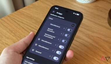 5 simple ways to give your old Android phone a second life