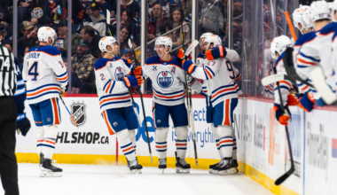 McDavid runs point streak to 17, Oilers rally to hand Jets 11th loss in row