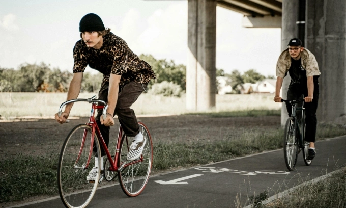 Chinese master's student earns nearly $40,000 in two years teaching adults to ride bicycles