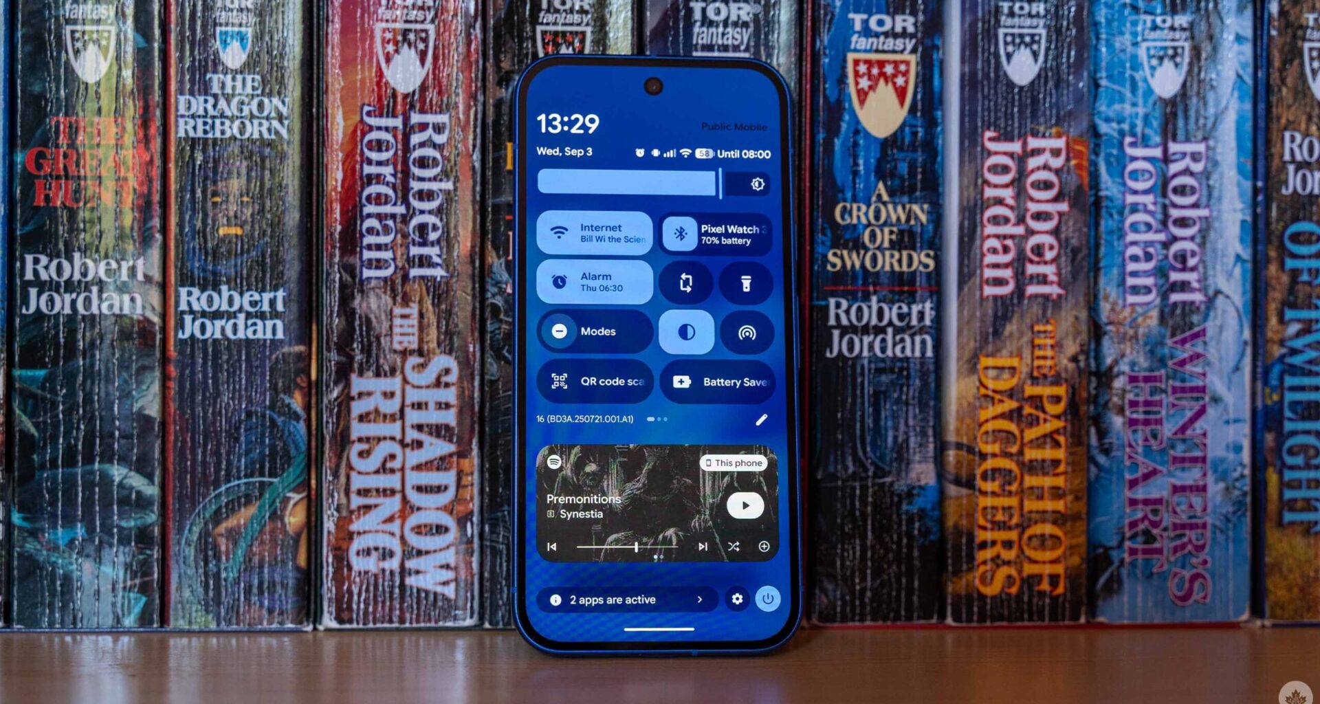 Android 17 might bring Liquid Glass-like blur to Pixel devices