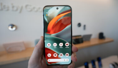 Google's January Play Update Causes Chaos for Pixel 9 and 10 Users