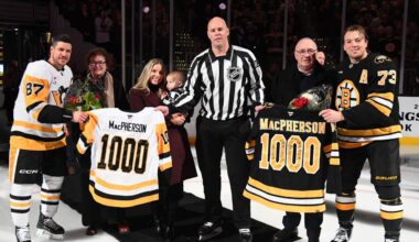 MacPherson celebrated by Bruins, Penguins at 1,000th NHL game