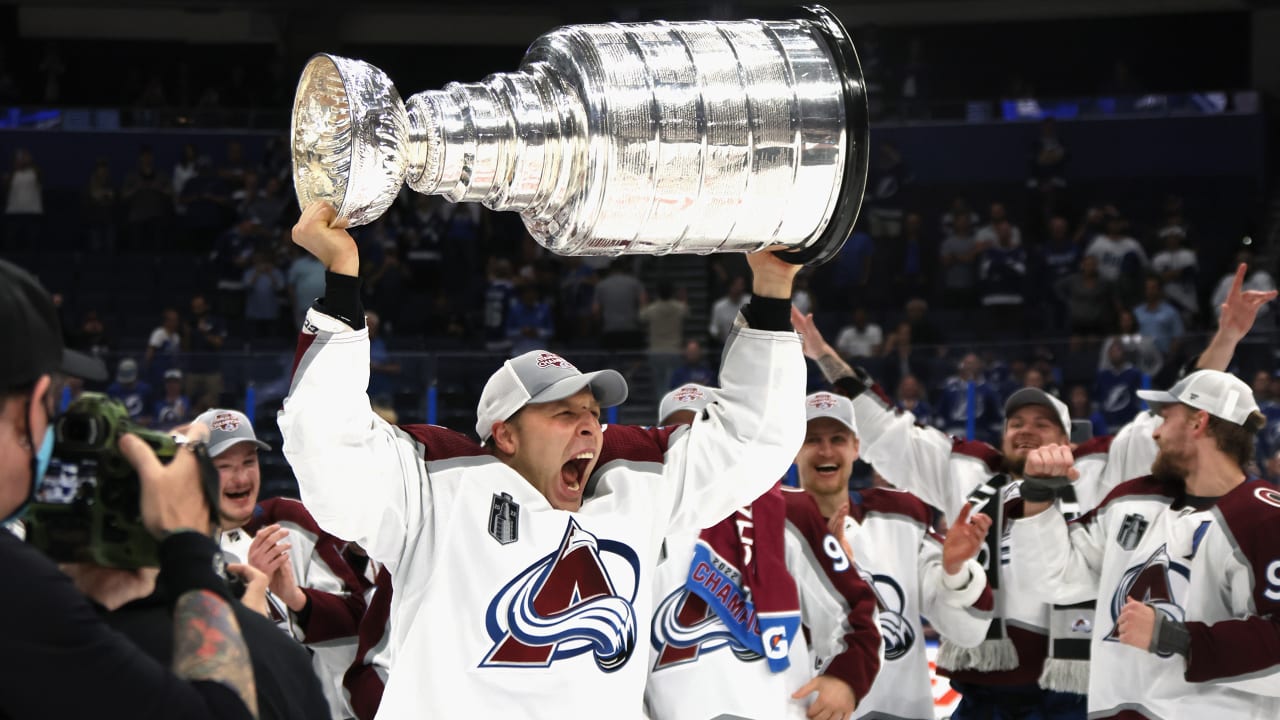 Johnson retires from NHL after 19 seasons, will join Canucks as pro scout