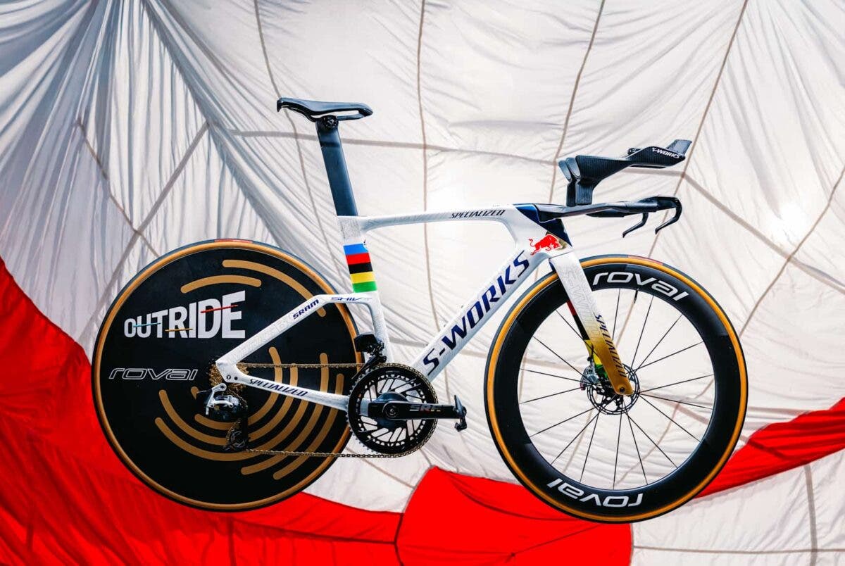 Evenepoel Red Bull TT bike
